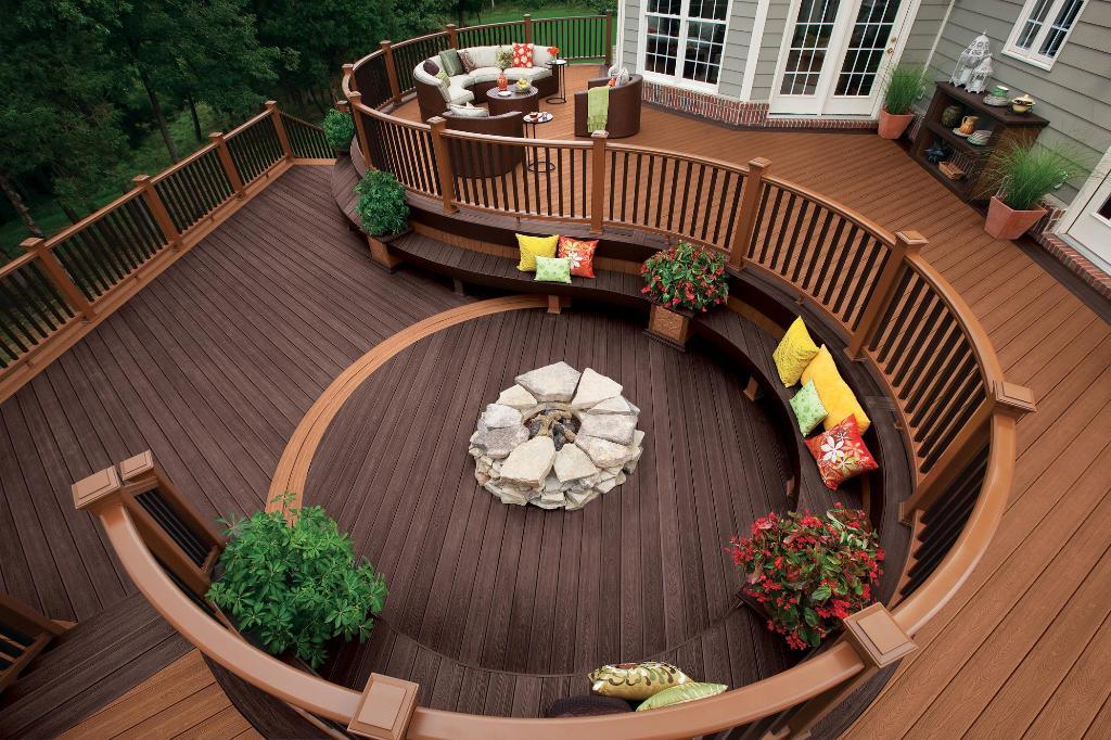 Circular composite deck with fire pit